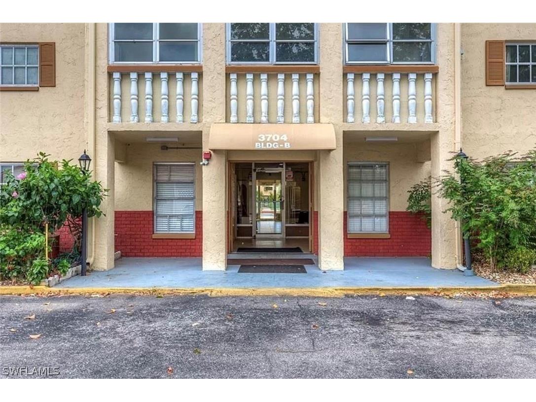 3704 Broadway #300 Fort Myers FL 33901 224051365 image1