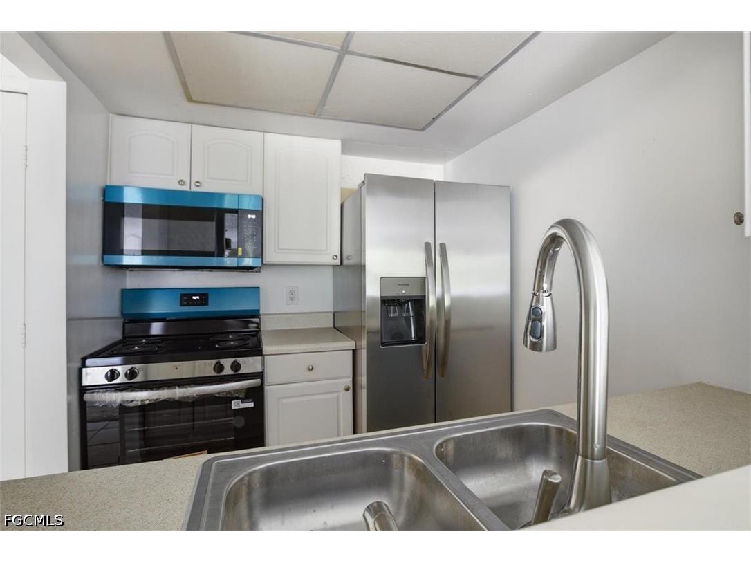 3704 Broadway #310 Fort Myers FL 33901 2026018195 image2