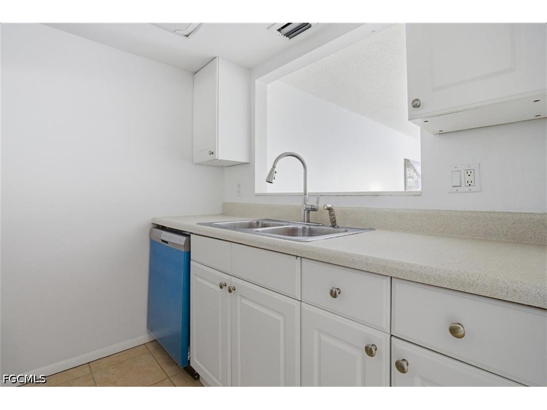 3704 Broadway #310 Fort Myers FL 33901 2026018195 image3