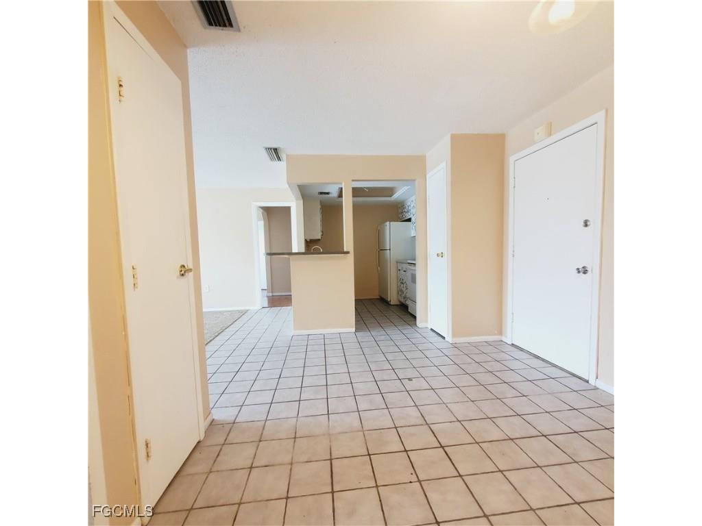 3704 Broadway #313 Fort Myers FL 33901 2025011962 image16