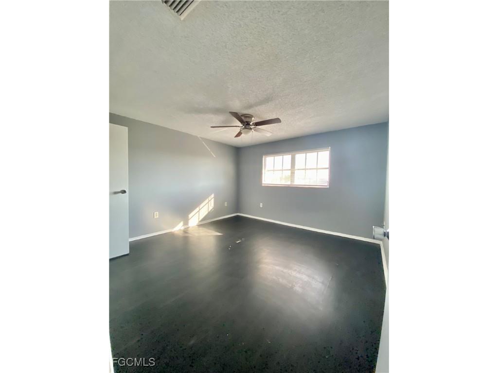 3704 Broadway #317 Fort Myers FL 33901 2025006577 image7