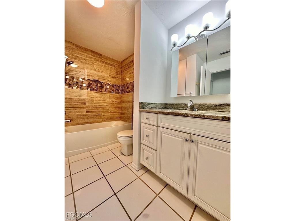 3704 Broadway #318 Fort Myers FL 33901 2025010939 image11