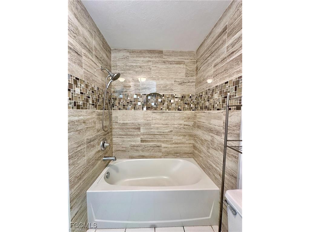 3704 Broadway #318 Fort Myers FL 33901 2025010939 image12