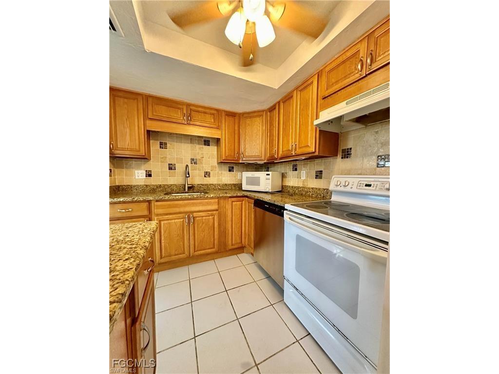 3704 Broadway #318 Fort Myers FL 33901 2025010939 image4