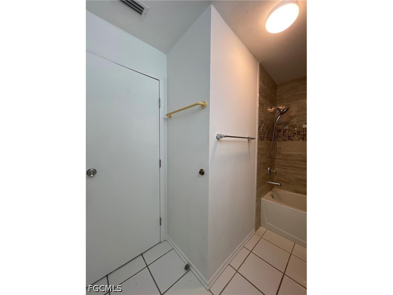 3704 Broadway #318 Fort Myers FL 33901 2026022073 image25