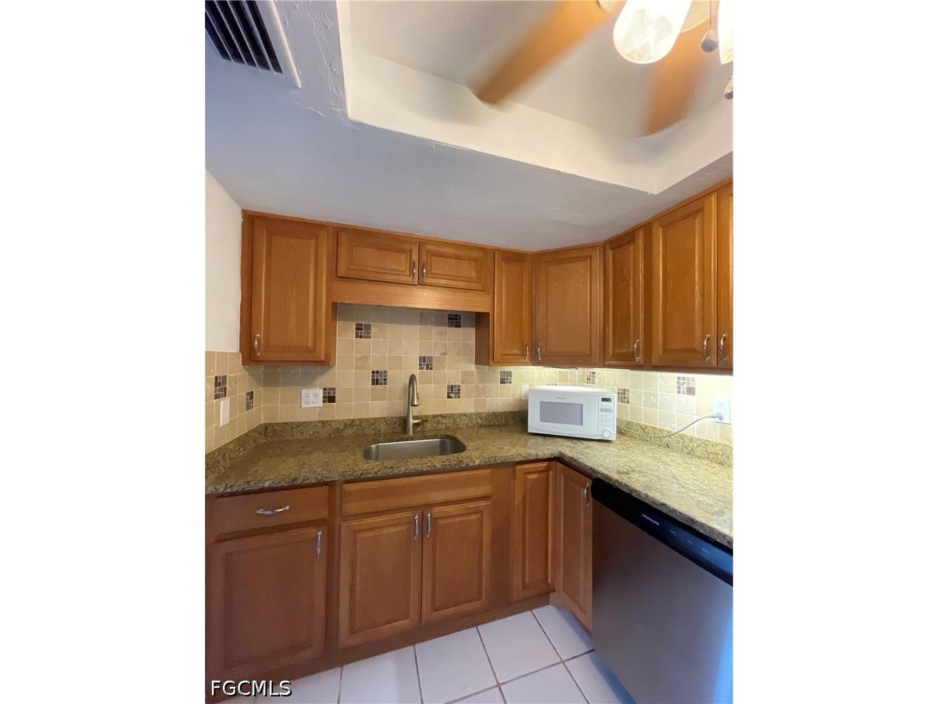 3704 Broadway #318 Fort Myers FL 33901 2026022073 image9