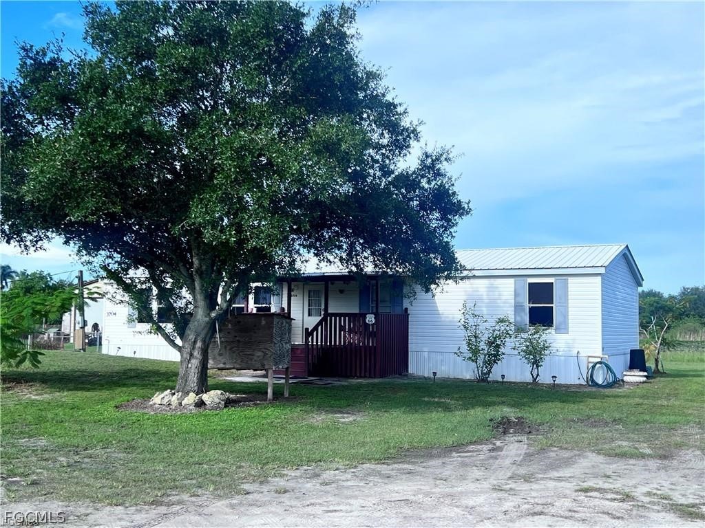 3704 Dustin Drive Labelle FL 33935 2026011596 image2