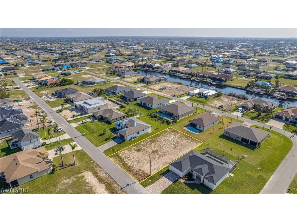 3704 NW 3rd Street Cape Coral FL 33993 224052778 image1