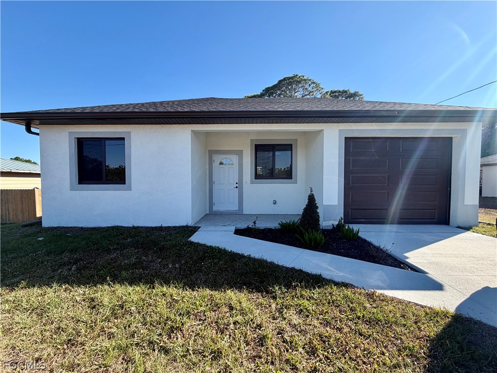 3705 8th Street SW Lehigh Acres FL 33976 2026010839 image1
