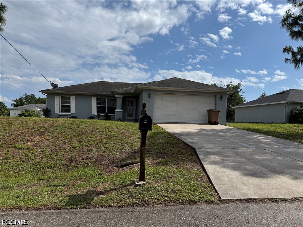3705 9th Street SW Lehigh Acres FL 33976 2026019105 image1