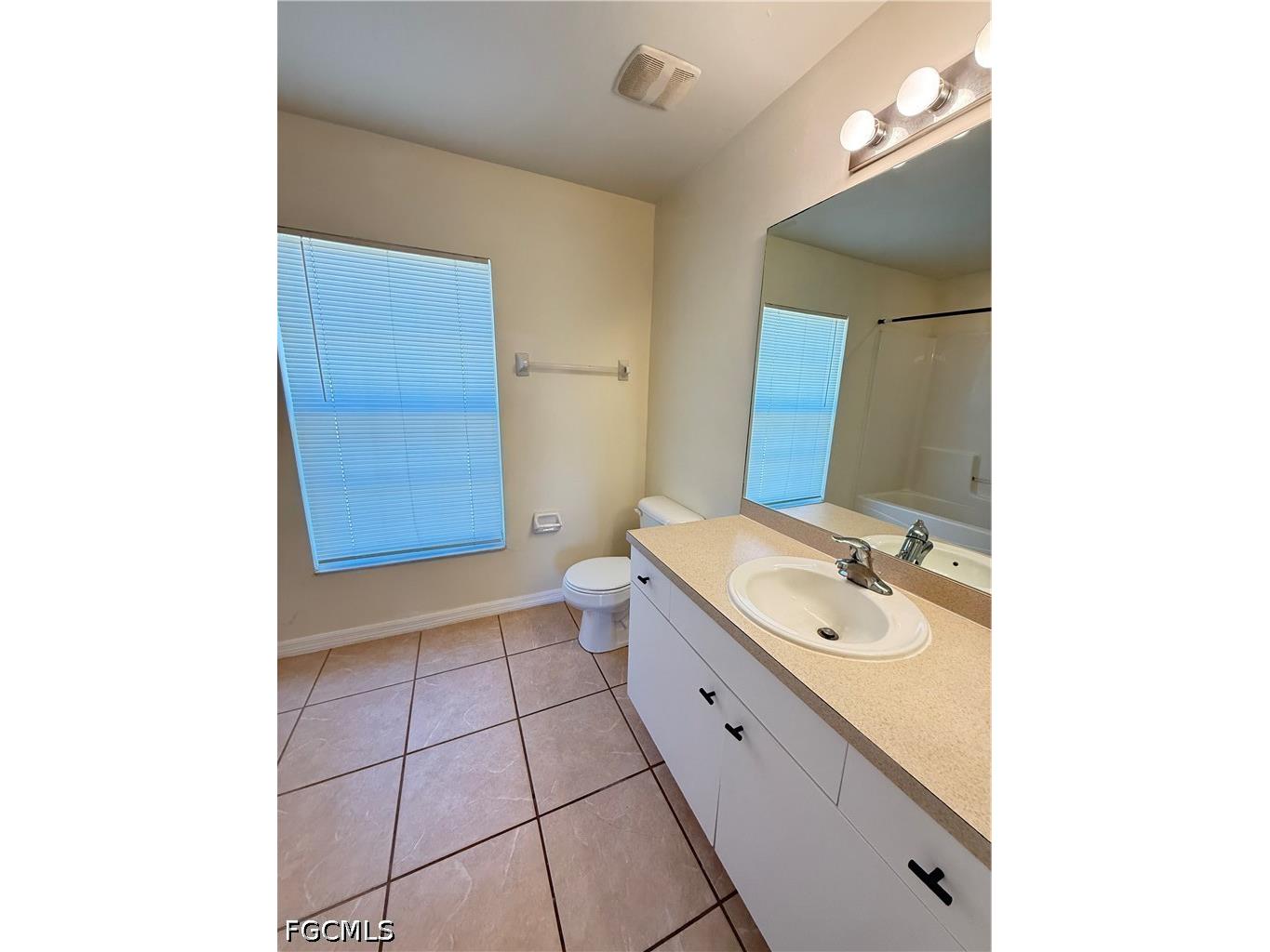 3705 9th Street SW Lehigh Acres FL 33976 2026019105 image6