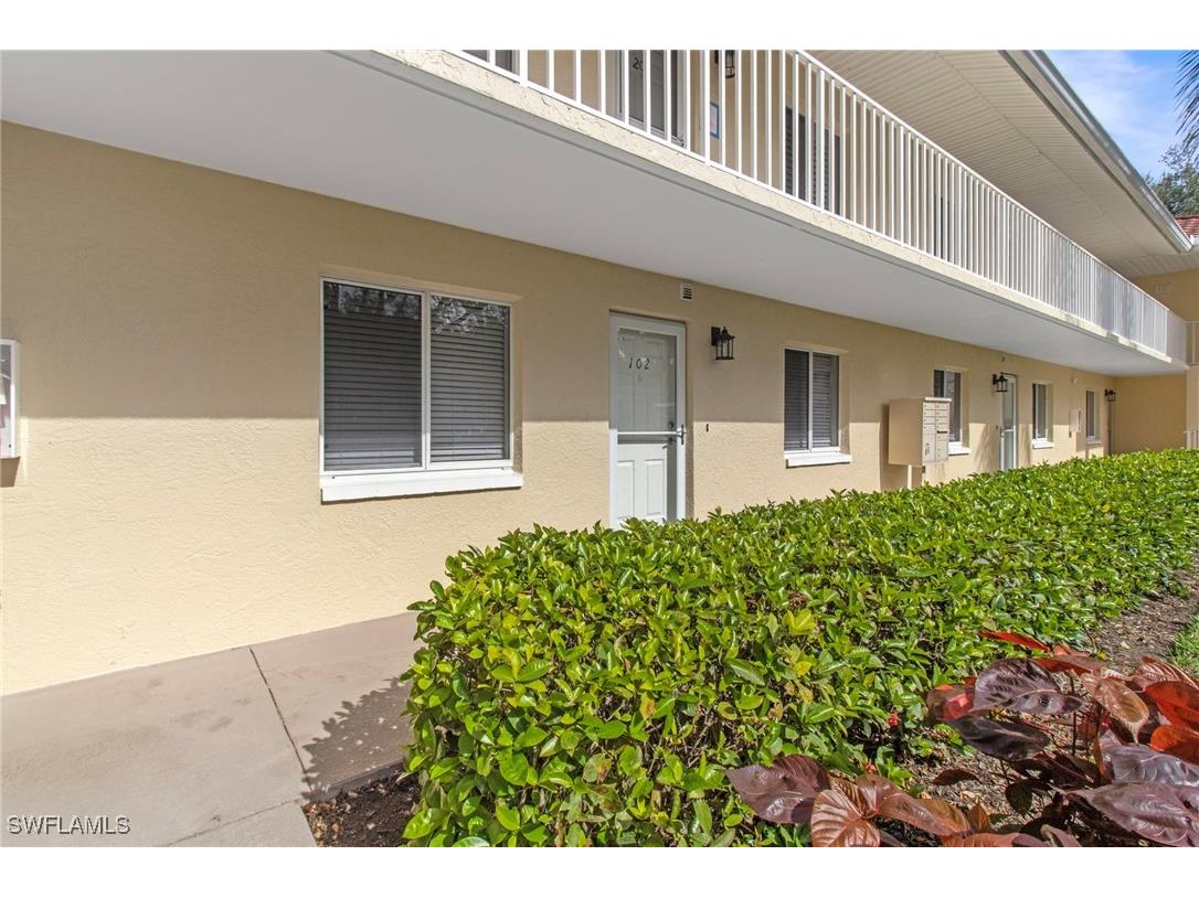 3705 Amberly Circle #F102 Naples FL 34112 225083187 image27