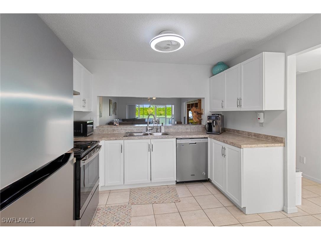 3705 Amberly Circle #F102 Naples FL 34112 225083187 image3