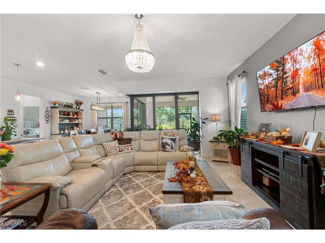 3705 Passion Vine Drive Alva FL 33920 2025017443 image15