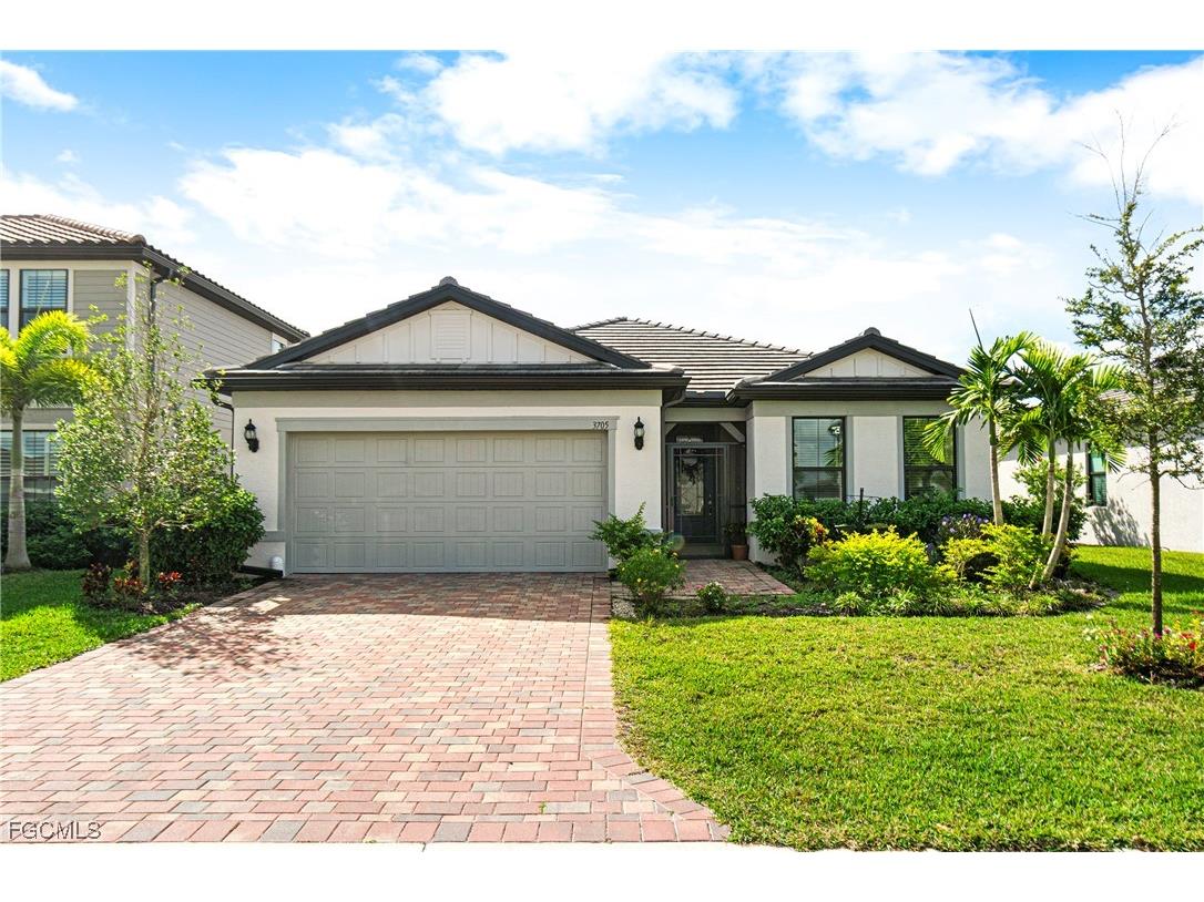 3705 Passion Vine Drive Alva FL 33920 2025017443 image2