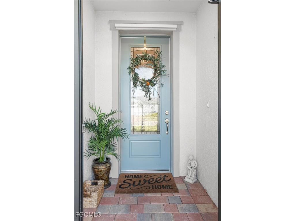 3705 Passion Vine Drive Alva FL 33920 2025017443 image5