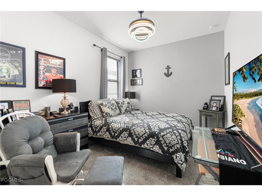 3705 Passion Vine Drive Alva FL 33920 2025017443 image8