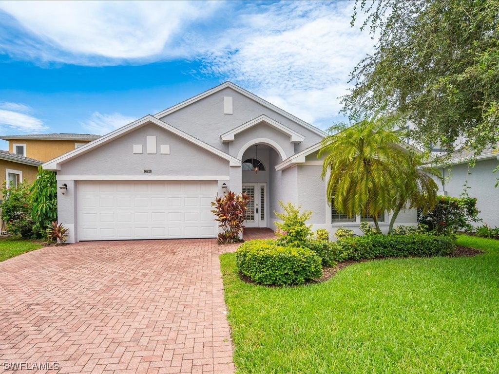 3705 Weymouth Circle Naples FL 34112 223051703 image1