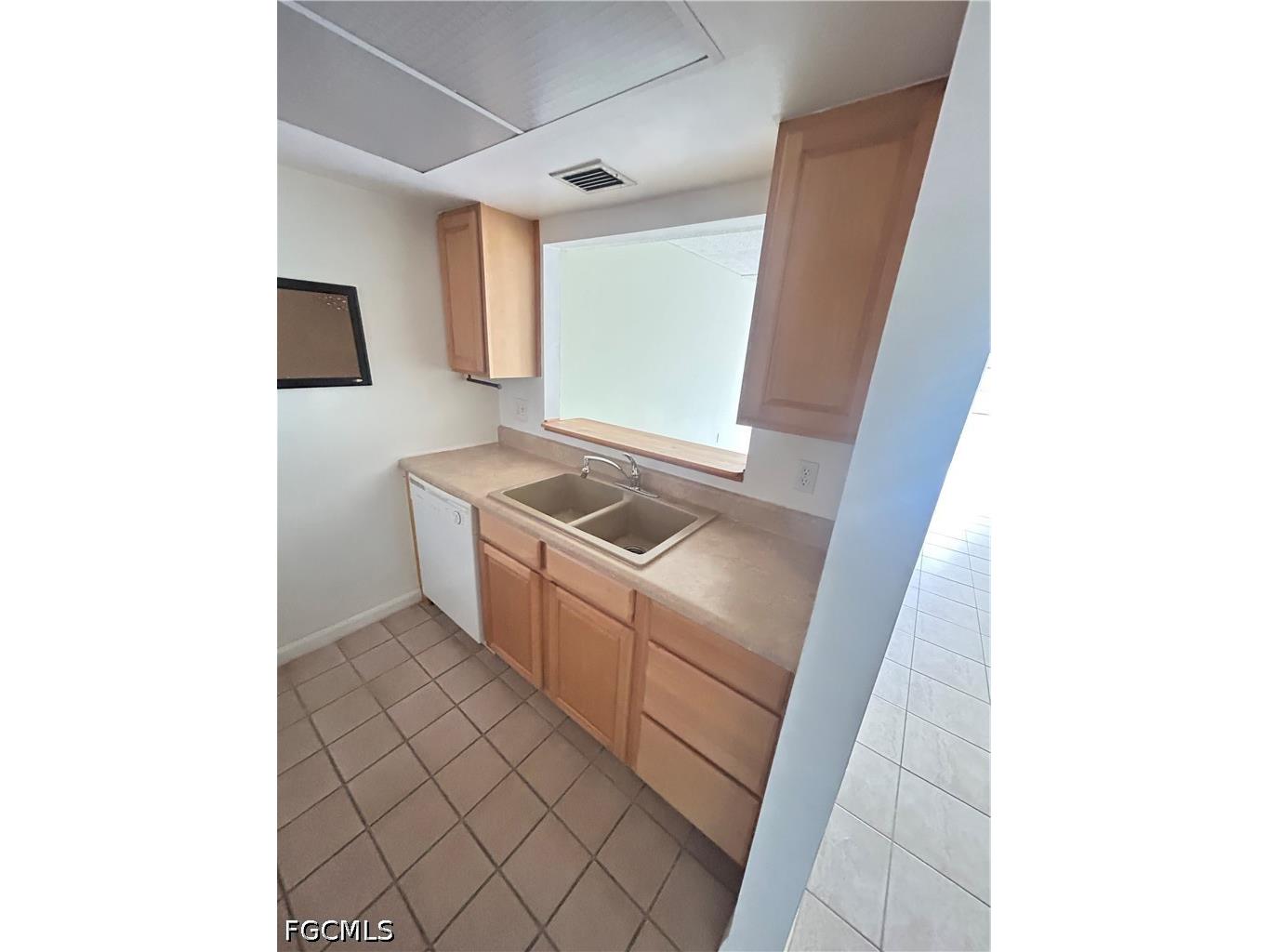 3706 Broadway #18 Fort Myers FL 33901 2026018203 image3