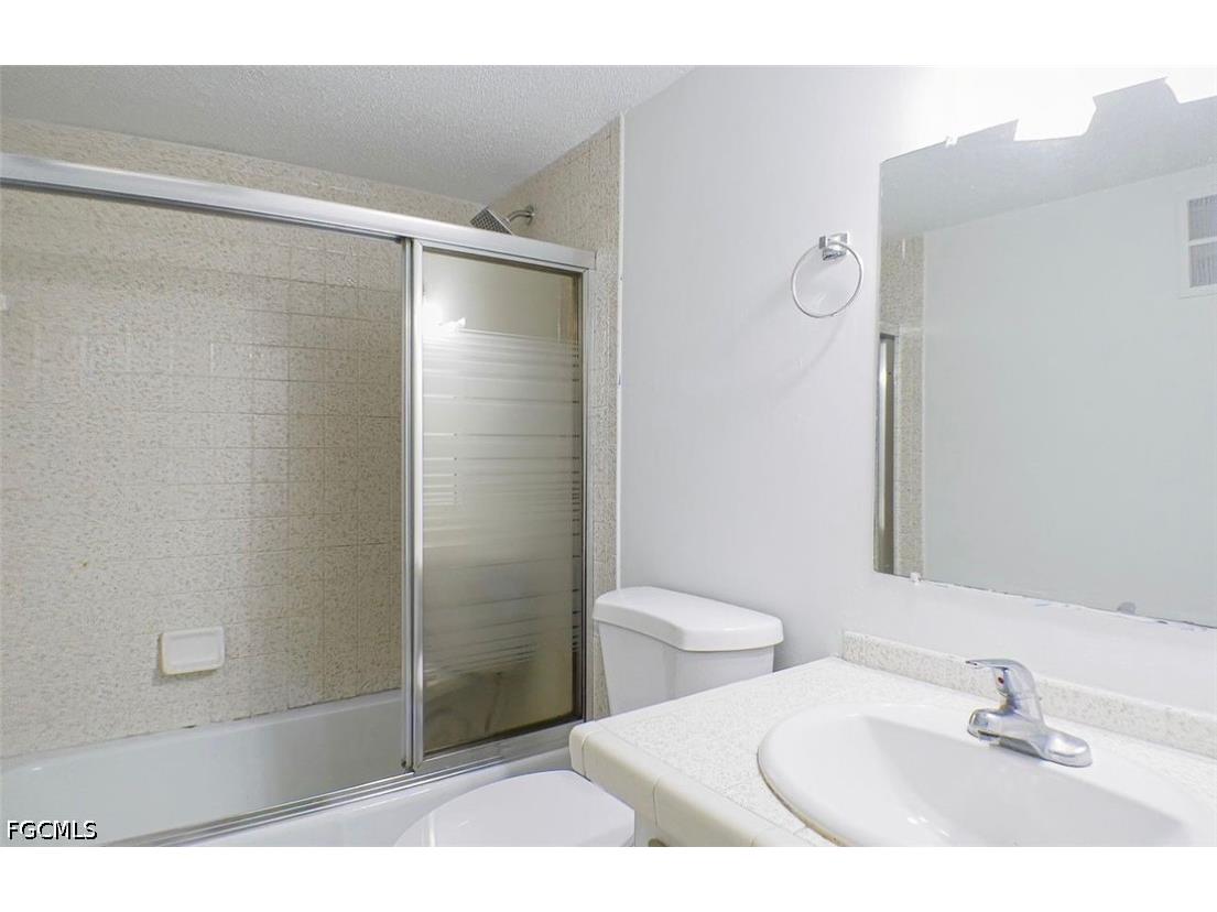 3706 Broadway #21 Fort Myers FL 33901 2026014449 image13
