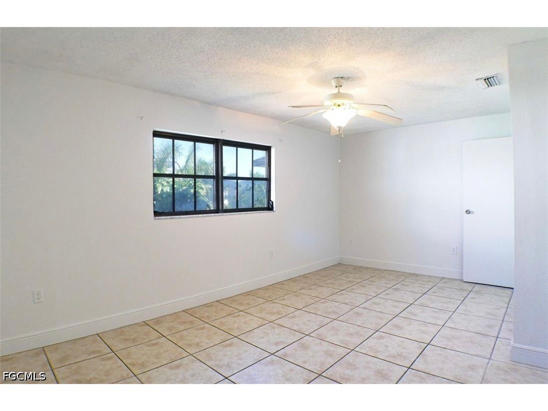 3706 Broadway #21 Fort Myers FL 33901 2026014449 image9