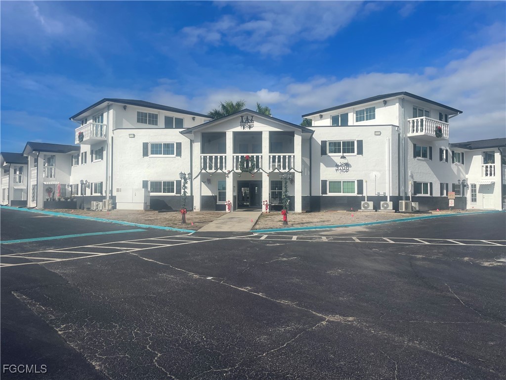 3706 Broadway #27 Fort Myers FL 33901 2025020160 image39