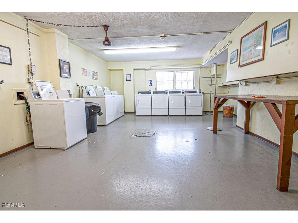 3706 Broadway #5 Fort Myers FL 33901 2025013423 image24