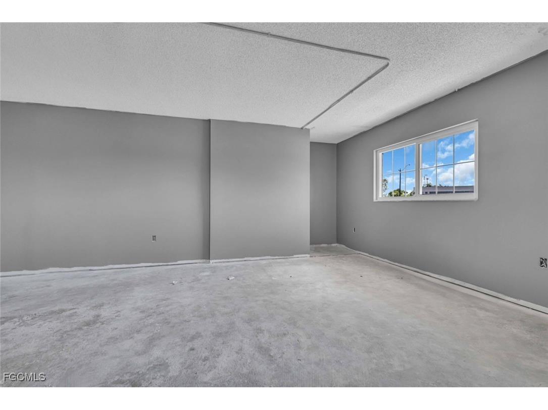 3706 Broadway #5 Fort Myers FL 33901 2025013423 image27