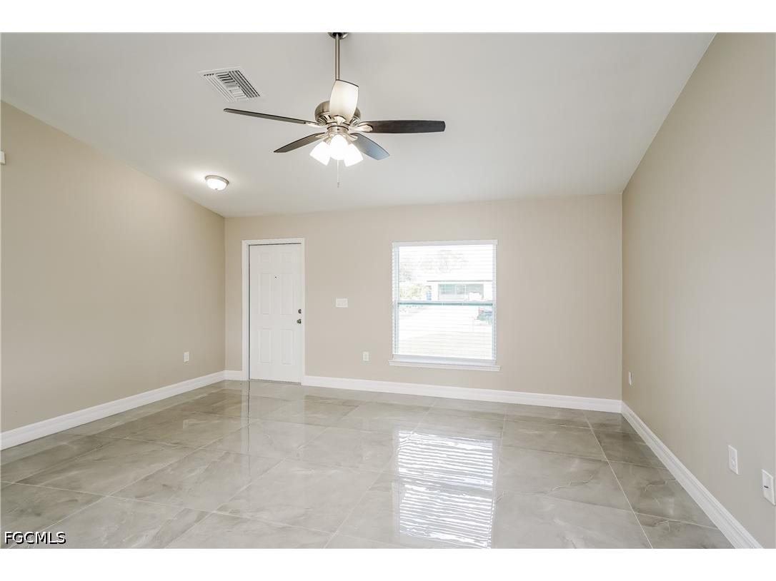 3707 10th Street SW Lehigh Acres FL 33976 2026015611 image2