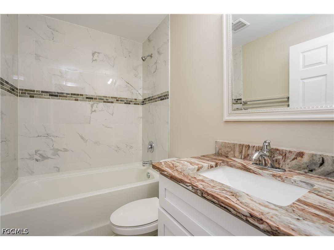 3707 10th Street SW Lehigh Acres FL 33976 2026015611 image8