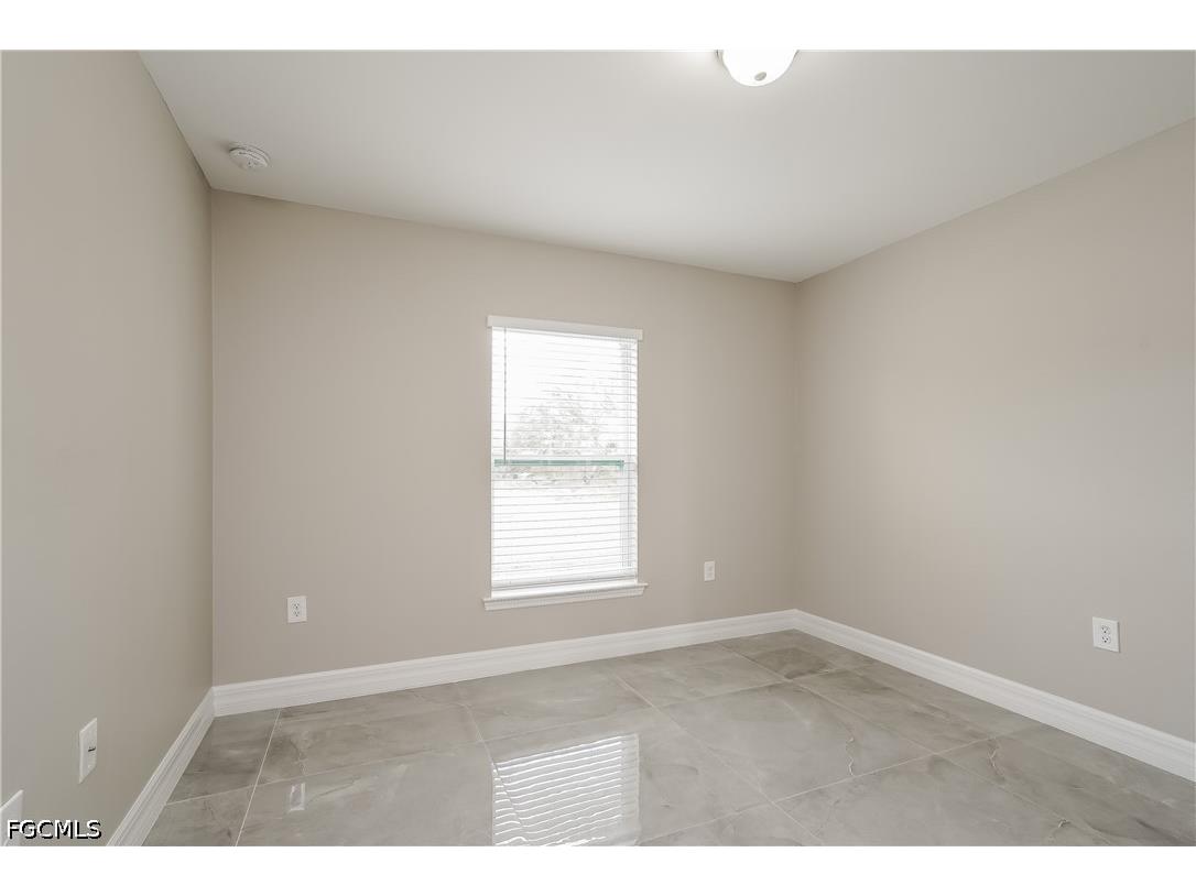 3707 10th Street SW Lehigh Acres FL 33976 2026015611 image9