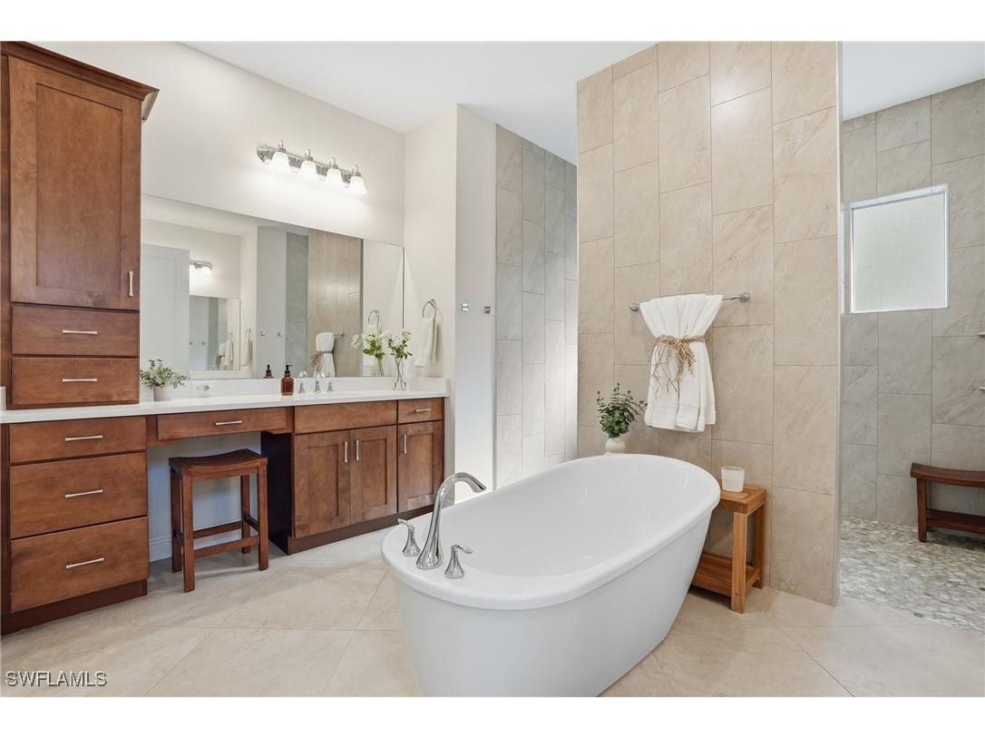 3707 5th Avenue SW Naples FL 34117 226004692 image19