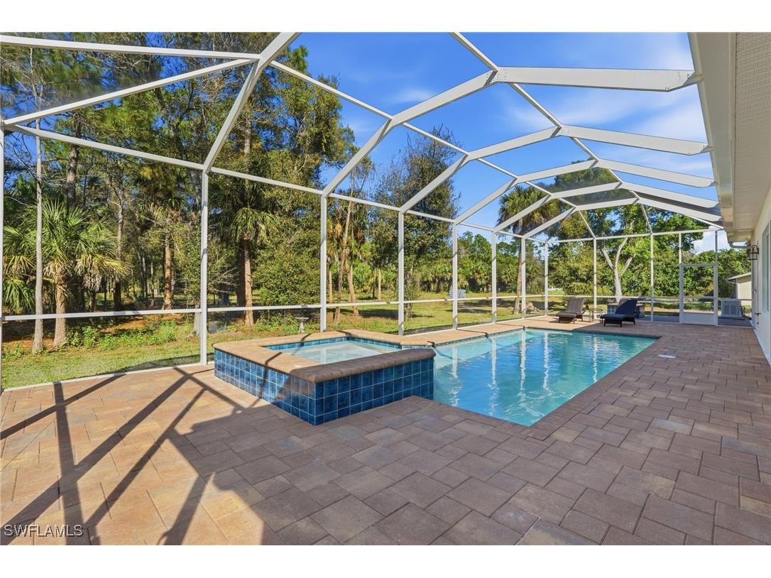 3707 5th Avenue SW Naples FL 34117 226004692 image39