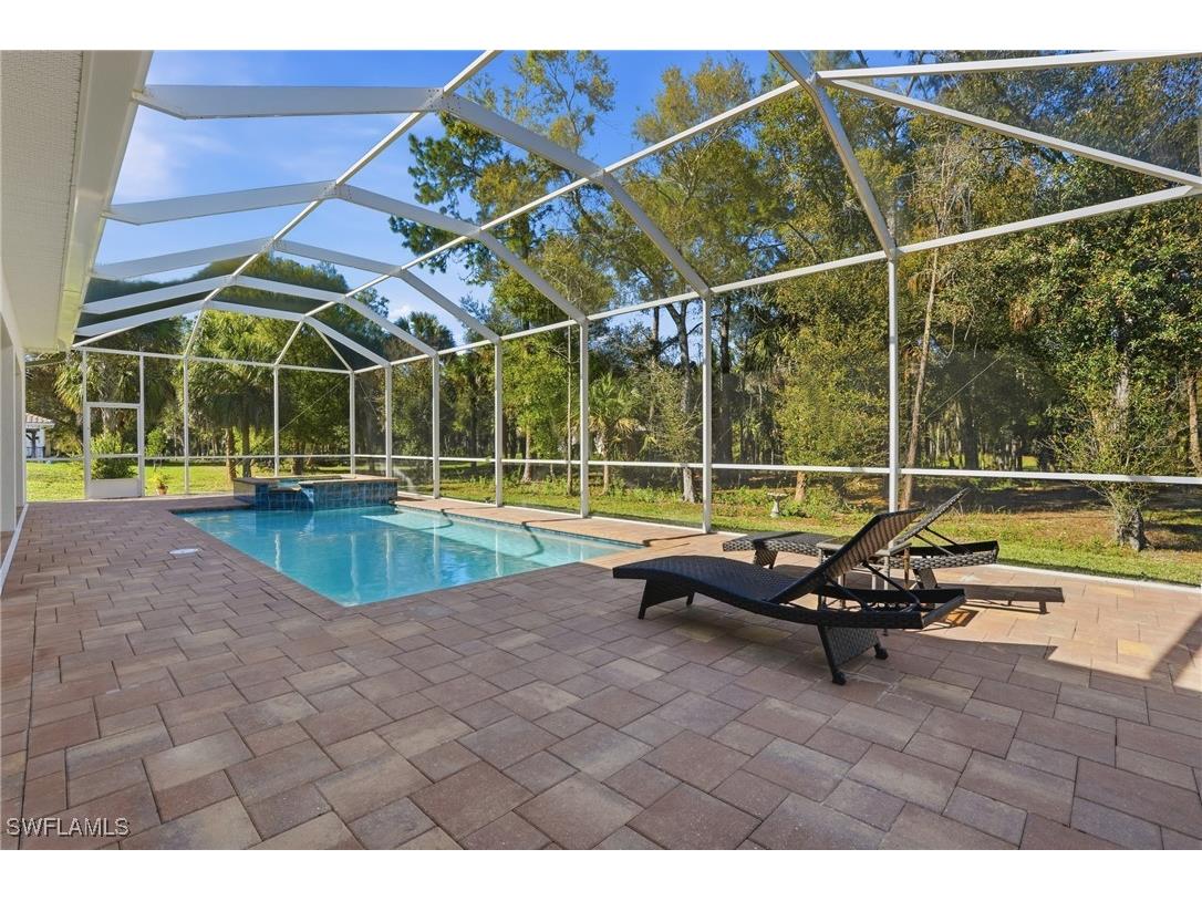 3707 5th Avenue SW Naples FL 34117 226004692 image40