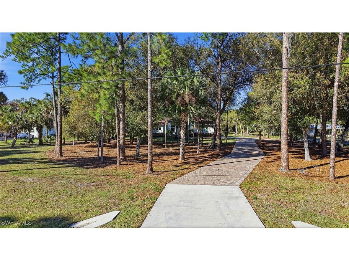 3707 5th Avenue SW Naples FL 34117 226004692 image46