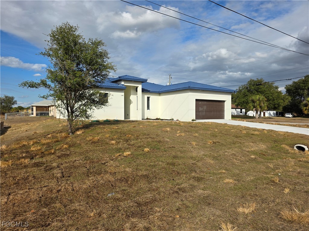 3707 E 15th Street Lehigh Acres FL 33972 2025015085 image2