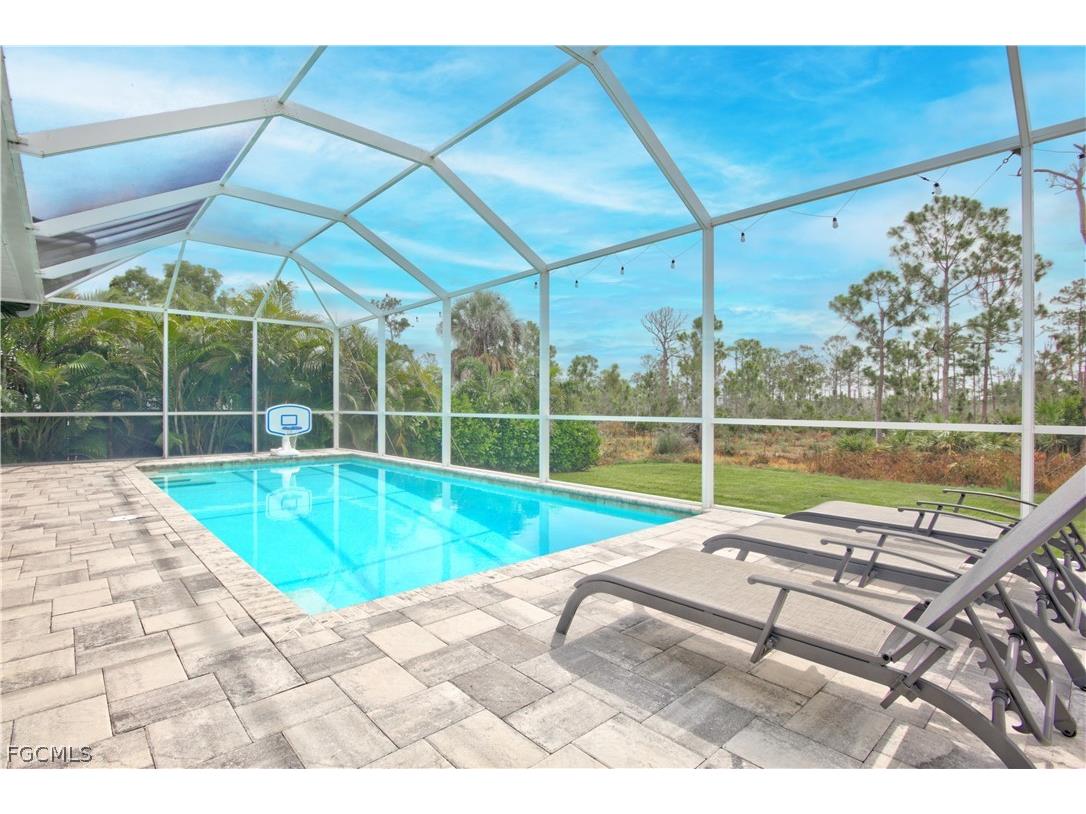 3707 Oasis Boulevard Cape Coral FL 33914 2026007794 image2