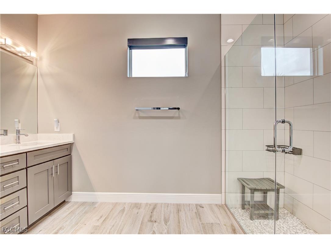 3707 Oasis Boulevard Cape Coral FL 33914 2026007794 image23