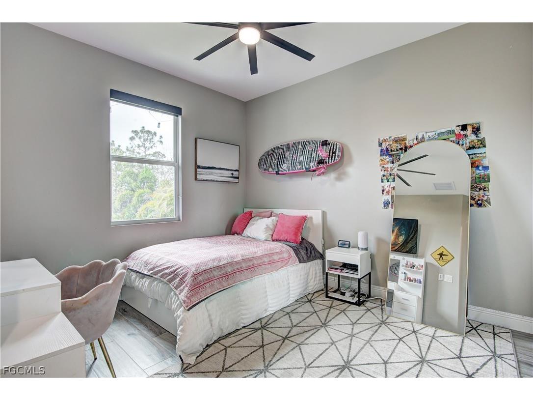 3707 Oasis Boulevard Cape Coral FL 33914 2026007794 image27