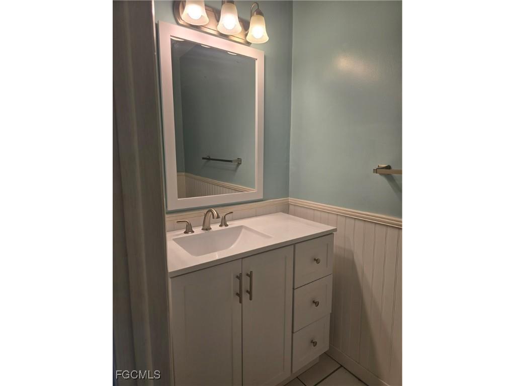 3707 SE 15th Place #1 Cape Coral FL 33904 2025005403 image21