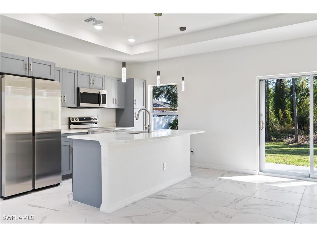 3707 Sunset Road Lehigh Acres FL 33971 225006919 image1