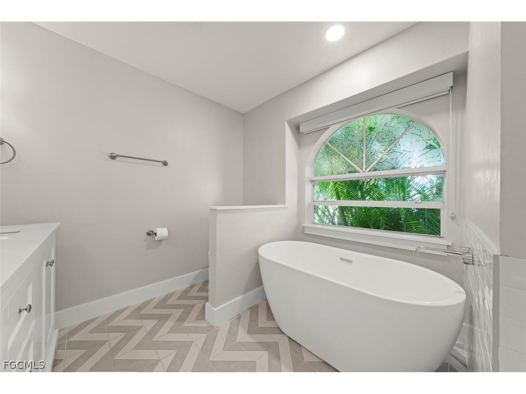 3708 Agate Court Sanibel FL 33957 2026011694 image25