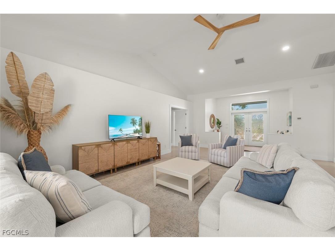 3708 Agate Court Sanibel FL 33957 2026011694 image4