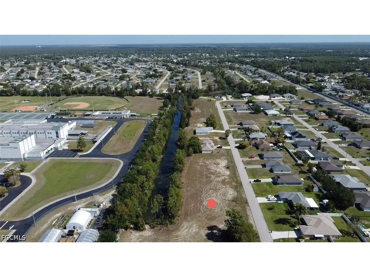 3708 NE 23rd Avenue Cape Coral FL 33909 2026017645 image2