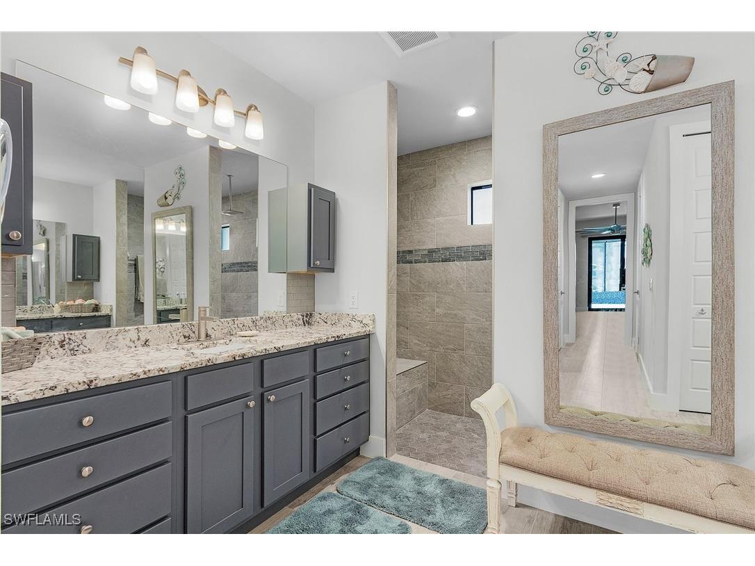 3708 NW 14th Terrace Cape Coral FL 33993 225050880 image17