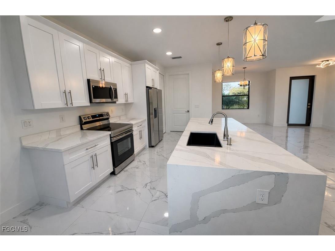 3709 37th Street SW Lehigh Acres FL 33976 2026003913 image15