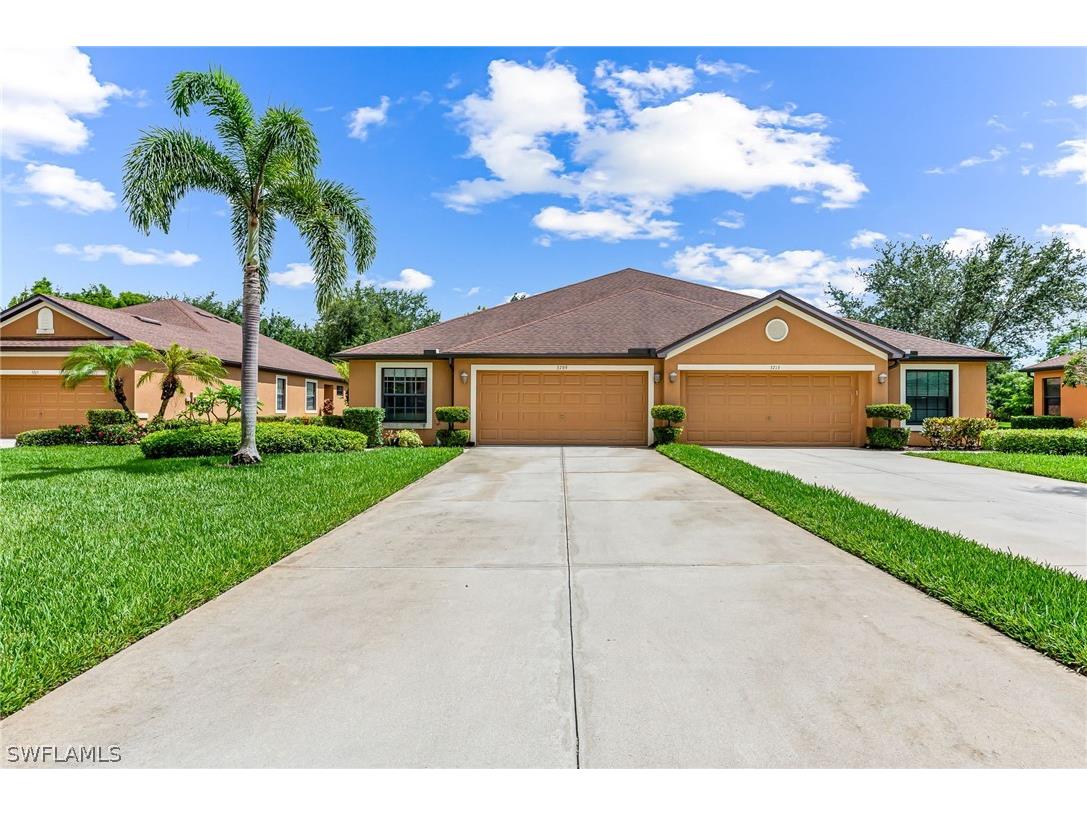 3709 Pino Vista Way Estero FL 33928 224049752 image1