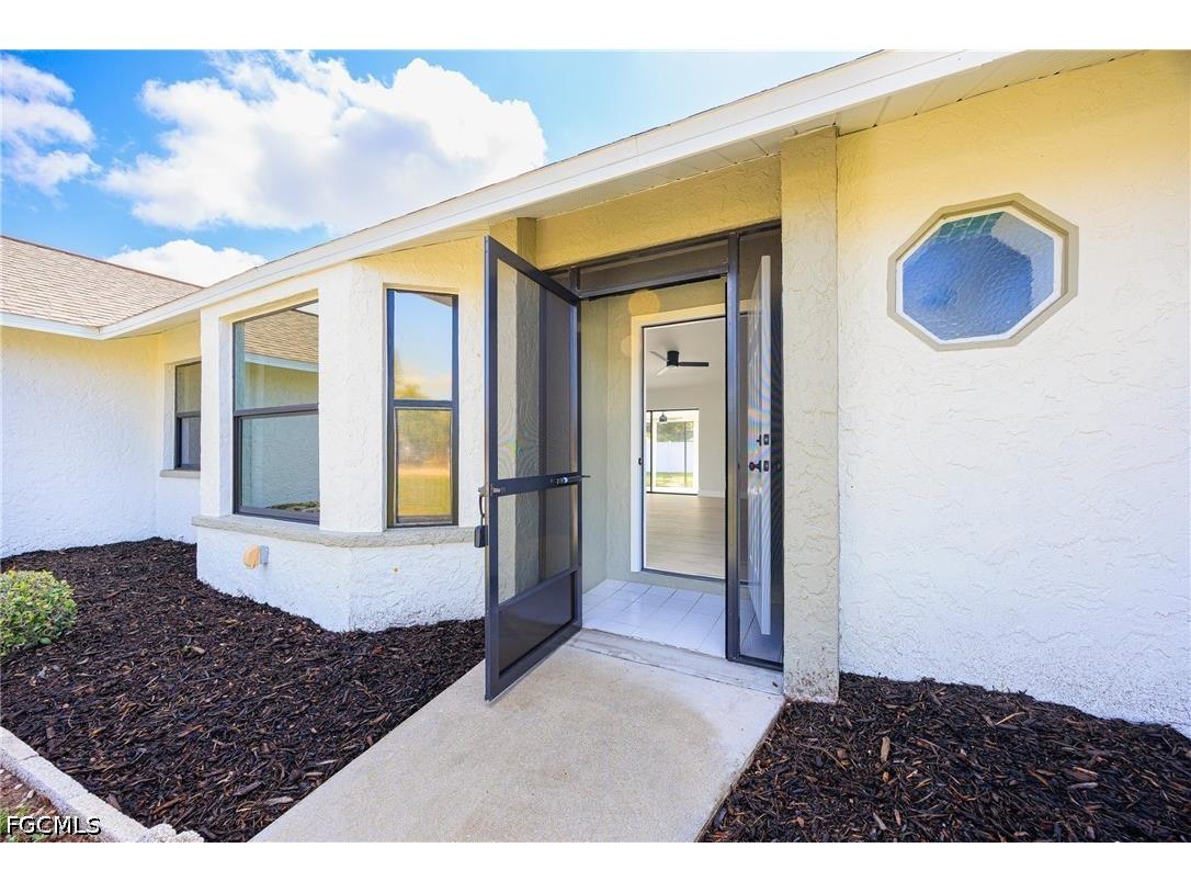 3709 SW 6th Place Cape Coral FL 33914 2026028806 image5