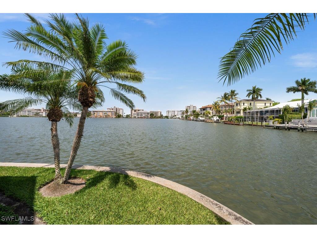 371 Bayside Avenue Naples FL 34108 225072095 image31