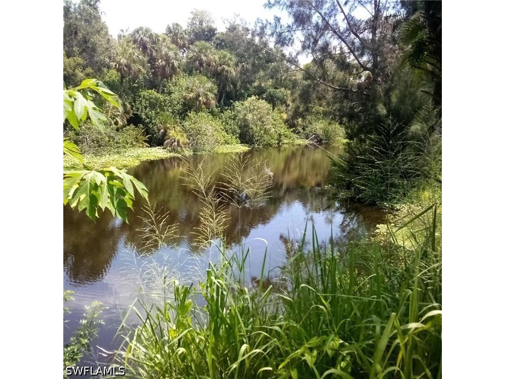 371 N Riverview Street Labelle FL 33935 226008480 image2